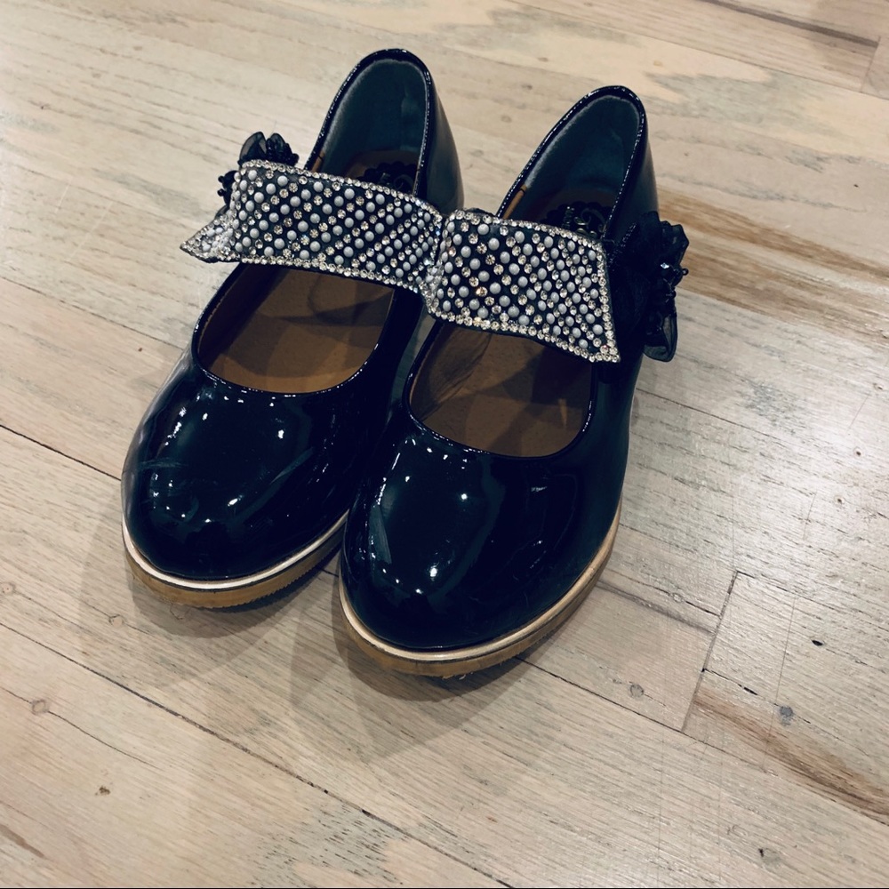 Girls Crystal strap black Mary Janes